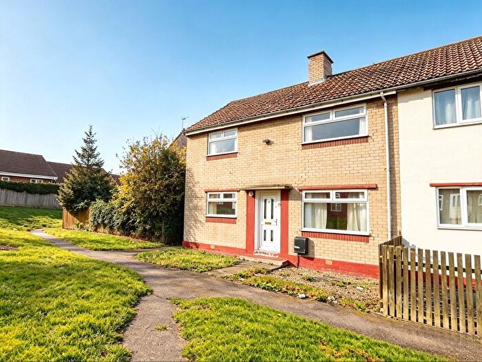 3 Bedroom Property To Rent In Maple Park, Durham, DH7