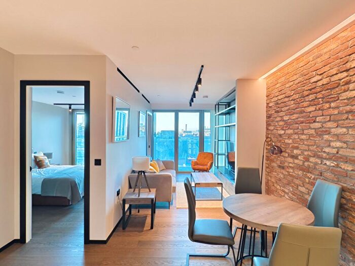 1 Bedroom Flat To Rent In Hewett Street, EC2A