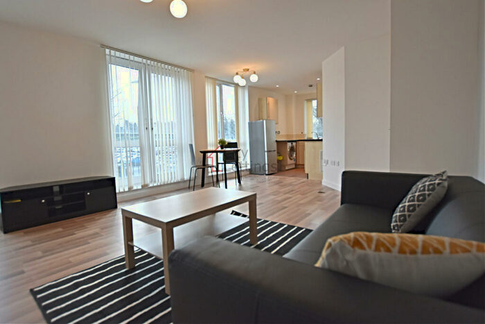 2 Bedroom Apartment To Rent In The Pavilion Russell Road Nottingham, NG7