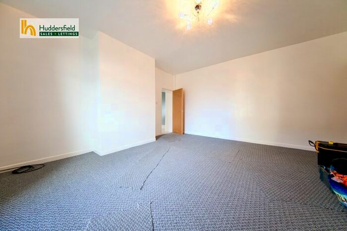 2 Bedroom Terraced House To Rent In Harp Road, Huddersfield, HD3