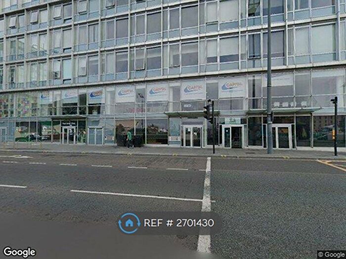 Studio To Rent In Strand Street, Liverpool, L1