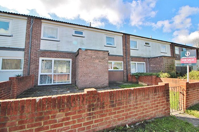 4 Bedroom Terraced House For Sale In Apollo Drive, Crookhorn, PO7