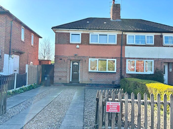 3 Bedroom Semi-Detached House To Rent In Hockley Farm Road, Leicester, LE3