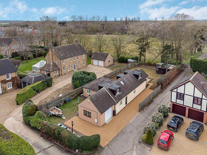 3 Bedroom Detached Bungalow For Sale In Redebourn Lane, Bury, Cambridgeshire., PE26