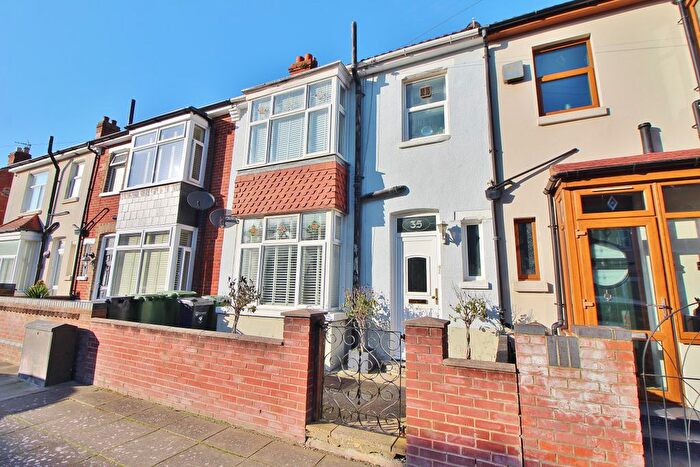 3 Bedroom Terraced House For Sale In Locarno Road, Copnor, PO3
