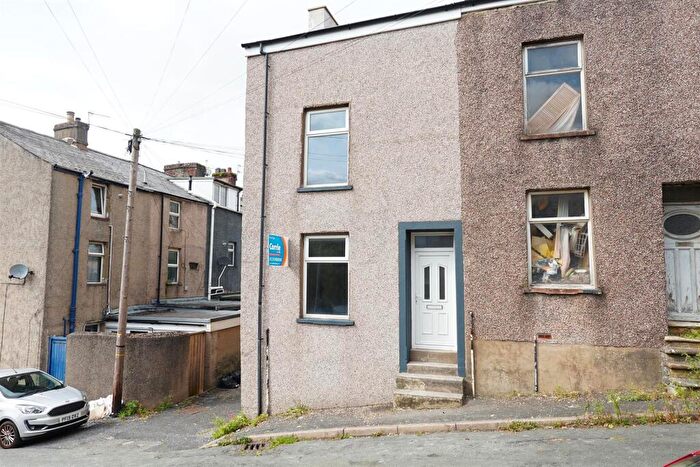 3 Bedroom End Of Terrace House For Sale In Hall Street, Dalton-In-Furness, LA15