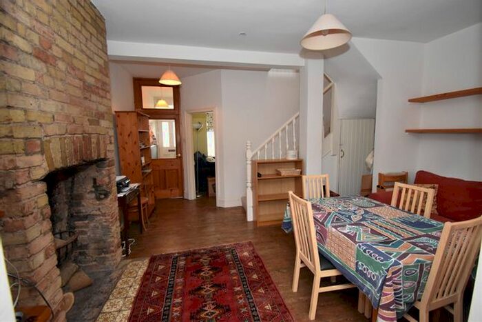 2 Bedroom Terraced House To Rent In Leopold Road, East Finchley, N2