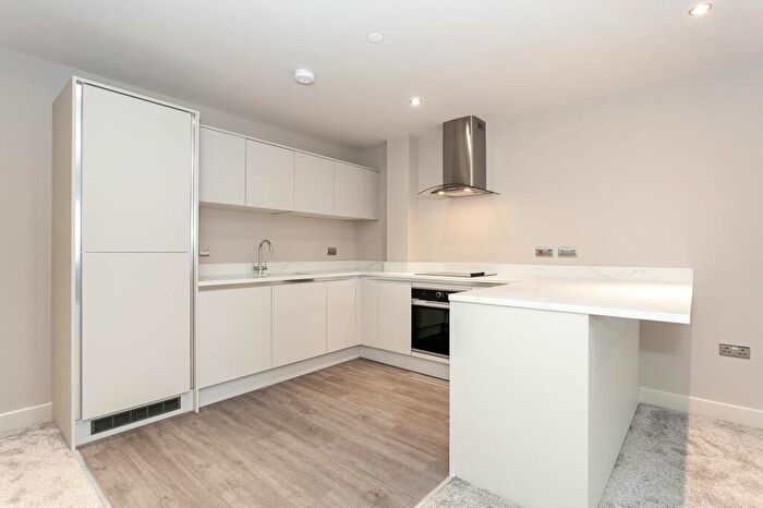 2 Bedroom Apartment To Rent In - Cambridge Road, Harrogate, HG1