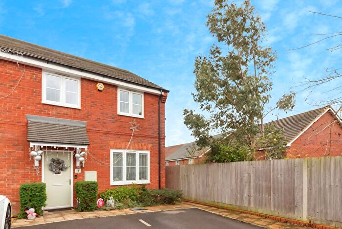 3 Bedroom End Of Terrace House For Sale In Maybank, Shinfield, RG2