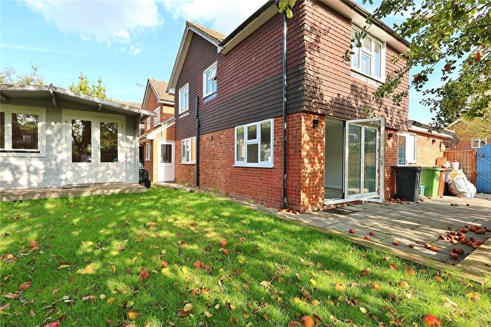 4 Bedroom Link Detached House To Rent In Snowdrop Way, Bisley, Woking, Surrey, GU24