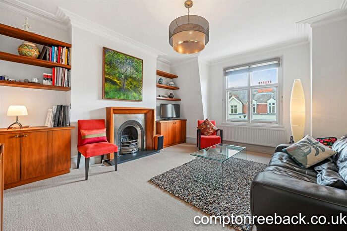 3 Bedroom Flat For Sale In Castellain Mansions, Maida Vale, W9