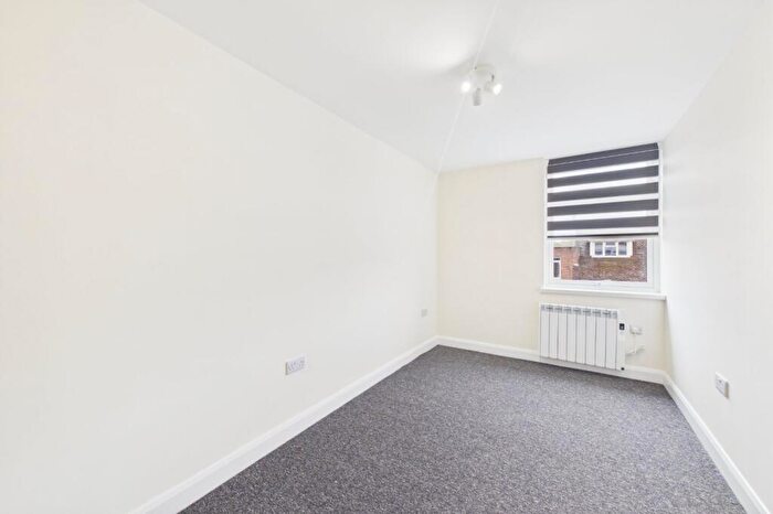 2 Bedroom Maisonette To Rent In Frimley High Street, Frimley, Camberley, Surrey, GU16