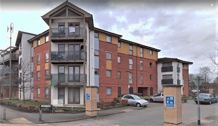 2 Bedroom Apartment To Rent In Clarke Close, Croydon, CR0