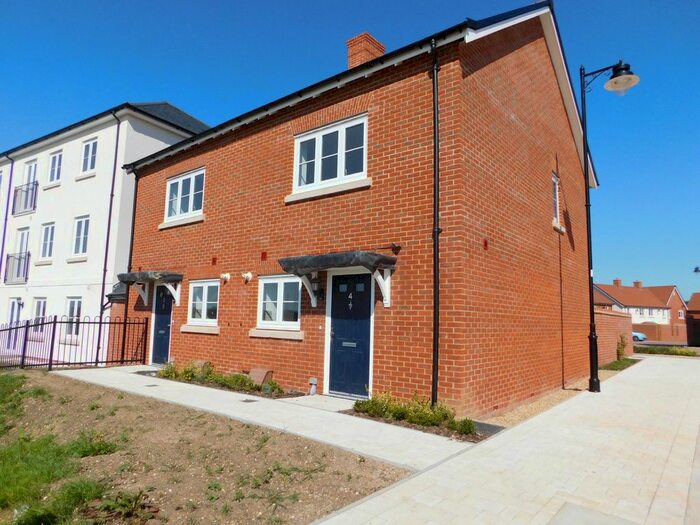 2 Bedroom Semi-Detached House To Rent In Darnley Lane, Berewood, Waterlooville, PO7