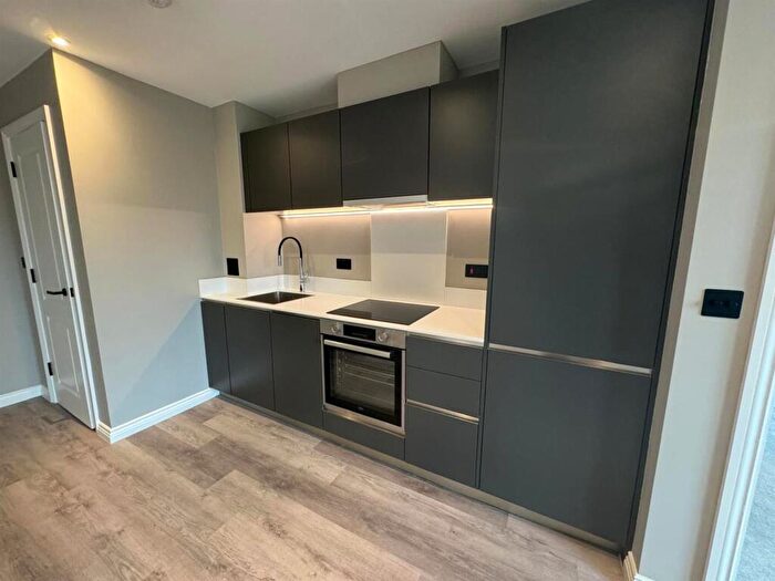 2 Bedroom Apartment To Rent In Springwell Gardens, Whitehall Road Leeds, LS12