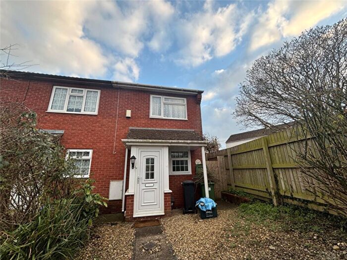 2 Bedroom Semi Detached House To Rent In Highridge Park, Bristol, Somerset, BS13