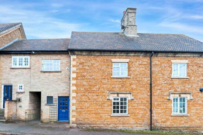 3 Bedroom Character Property For Sale In School Hill, Sproxton, LE14