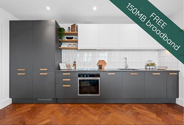 1 Bedroom Flat To Rent In Kindred House, Scarbrook Road, Croydon, CR0