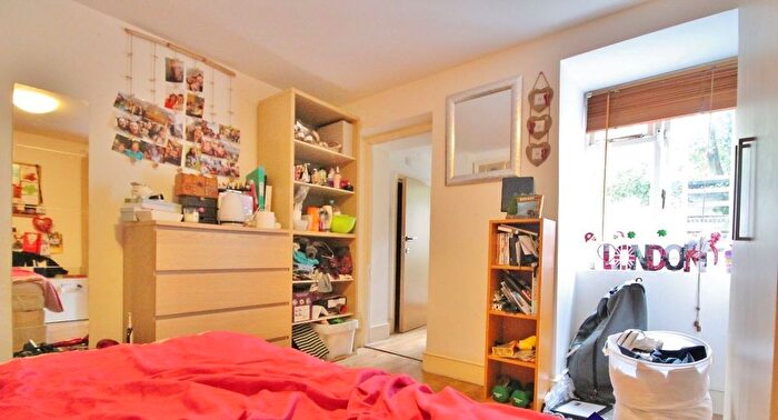 5 Bedroom Maisonette To Rent In St. Pancras Way, London, NW1