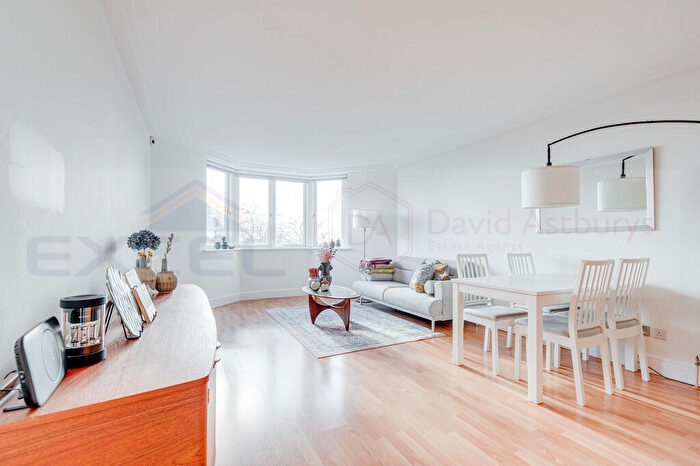 2 Bedroom Apartment To Rent In Kidderpore Avenue, Hampstead, London, NW3