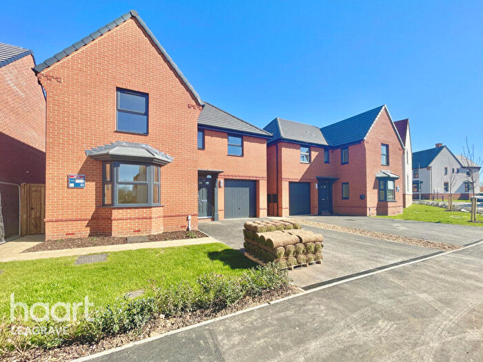 4 Bedroom Detached House For Sale In Briggington Way, Leighton Buzzard, LU7