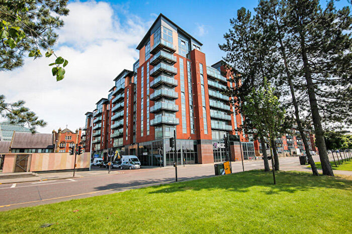 2 Bedroom Flat To Rent In Dunlop Street, City Centre, Glasgow, G1