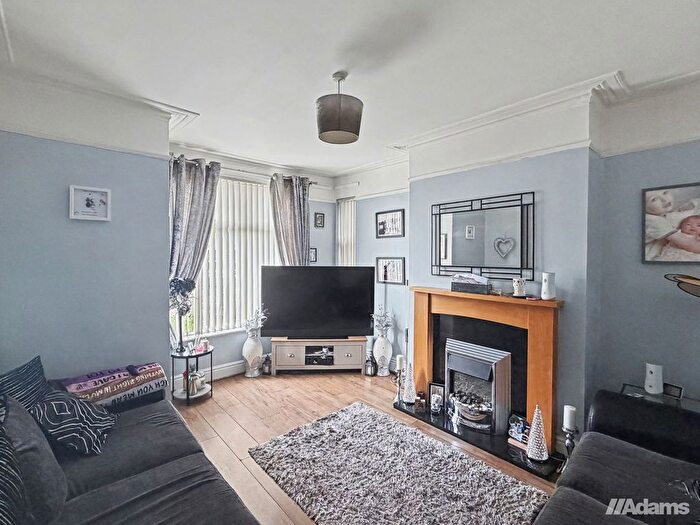 3 Bedroom End Terrace House For Sale In Moorfield Road, Widnes, WA8