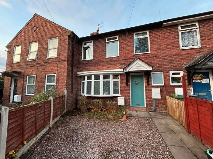 3 Bedroom House To Rent In Brooklands, Stourbridge, West Midlands, DY8