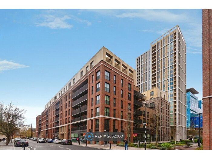 2 Bedroom Flat To Rent In Sidney St, London, E1