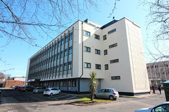 2 Bedroom Flat For Sale In Kingswinford, Larch House, High Street, DY6