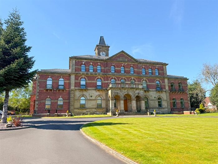 2 Bedroom Apartment For Sale In Middlewood Lodge, Middlewood Rise, S6