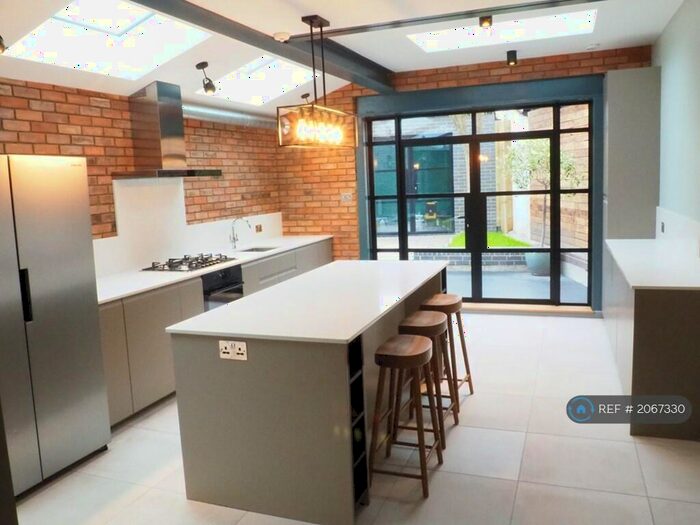 4 Bedroom Terraced House To Rent In St. Ann's Road, London, N15