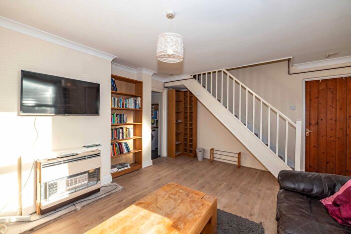 5 Bedroom Terraced House To Rent In Sturry Road, Canterbury, CT1