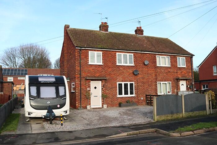 3 Bedroom Semi-Detached House For Sale In Donville Road, Eastoft, DN17