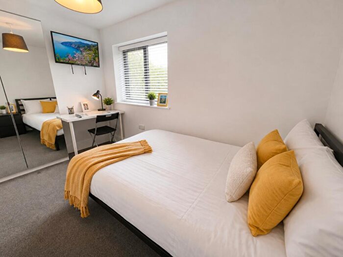 4 Bedroom Apartment To Rent In Bed Radcliffe Road, West Bridgford, Nottingham, NG2