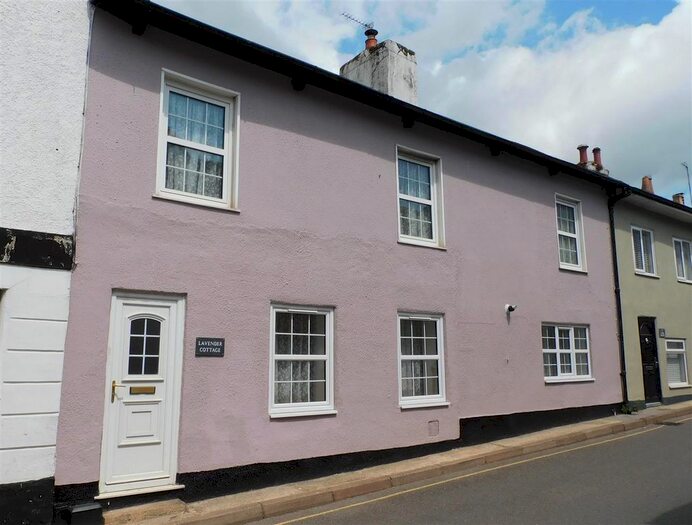 3 Bedroom Terraced House To Rent In Lyme Street, Axminster, EX13