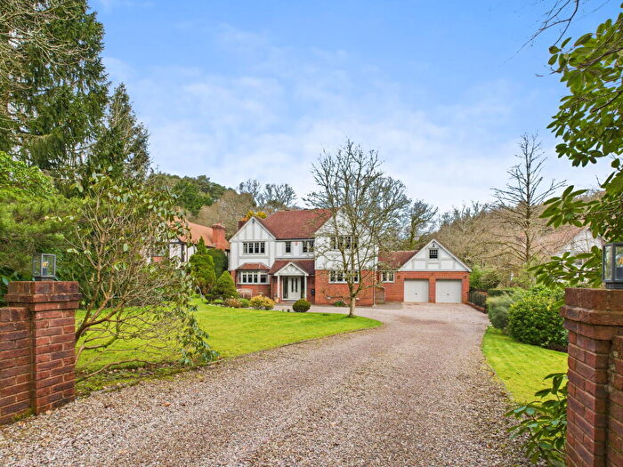 4 Bedroom Detached House For Sale In Ford Lane, West Hill, EX11