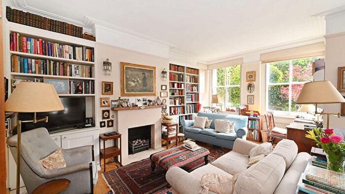 3 Bedroom Flat For Sale In Fawcett Street, London, SW10