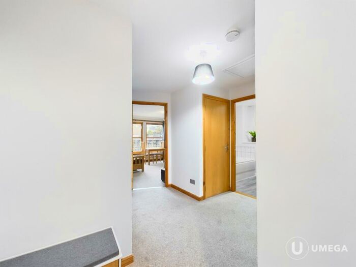 2 Bedroom Flat To Rent In Ardmillan Place, Ardmillan, Edinburgh, EH11