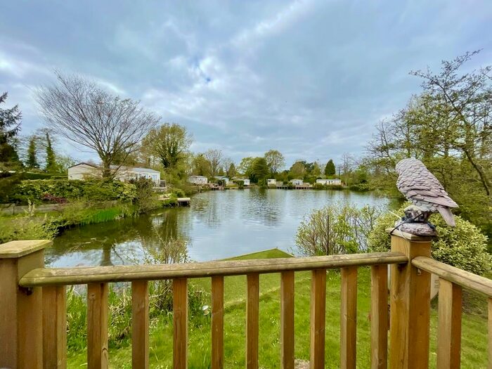 2 Bedroom Mobile Home For Sale In Waveney Valley Lakes, Wortwell, Harleston, IP20