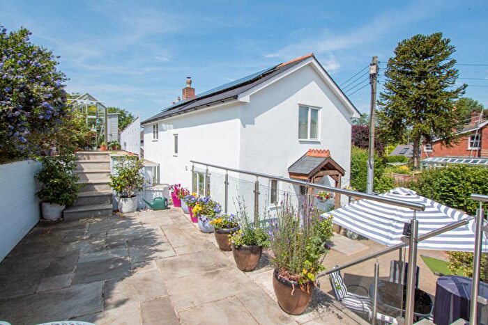 3 Bedroom Detached House For Sale In Henry Lewis Close, Whimple, EX5