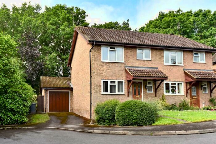 3 Bedroom Semi-Detached House To Rent In Bow Field, Hook, Hampshire, RG27