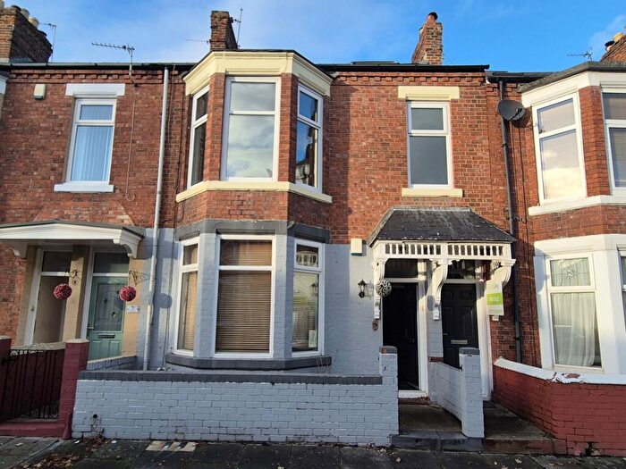 2 Bedroom Flat For Sale In St. Vincent Street, ., South Shields, Tyne And Wear, NE33