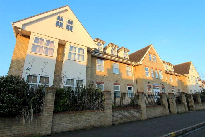 Studio To Rent In Manilla Road, Southend-On-Sea, SS1