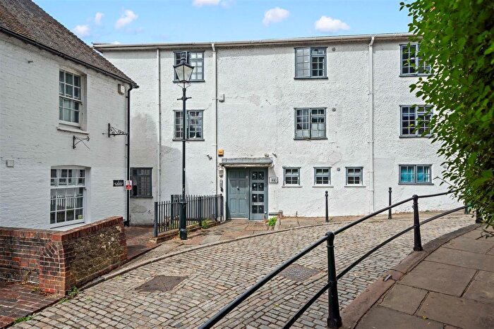 3 Bedroom Flat For Sale In Mill Lane, Guildford, GU1