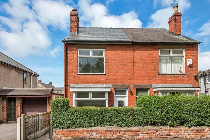 3 Bedroom Semi-Detached House For Sale In Hamlet Lane, South Normanton, Alfreton, DE55