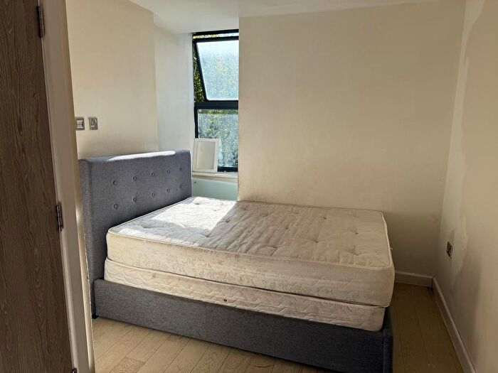 1 Bedroom Flat To Rent In Flat, - Northolt Road, Harrow, HA2