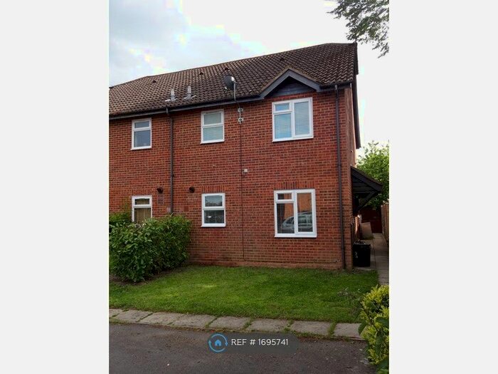 1 Bedroom Semi-Detached House To Rent In Dunaways Close, Earley, Reading, RG6