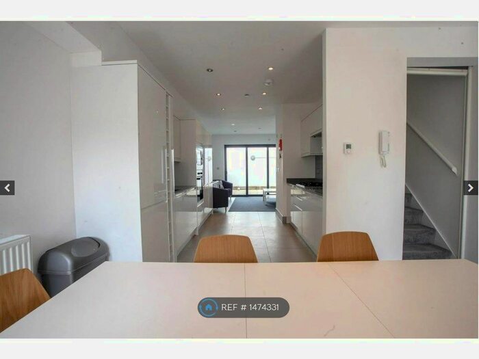 4 Bedroom Terraced House To Rent In Hazel Mews, London, N15