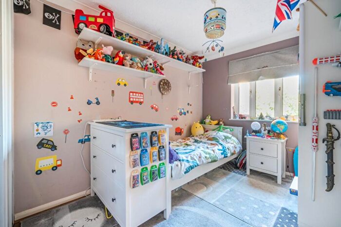 1 Bedroom Apartment For Sale In The Avenue, Beckenham, BR3